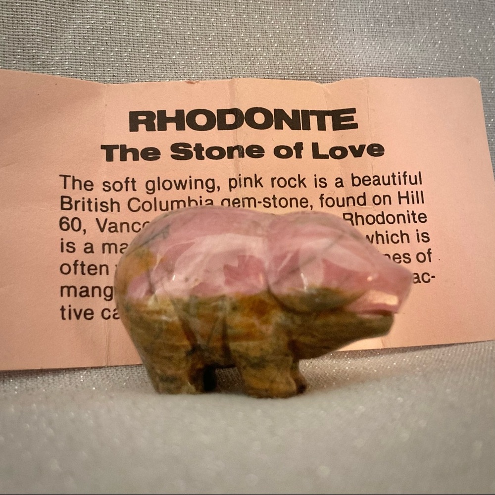 Rhodonite Crystal Stone Pig of Love 🐷💖